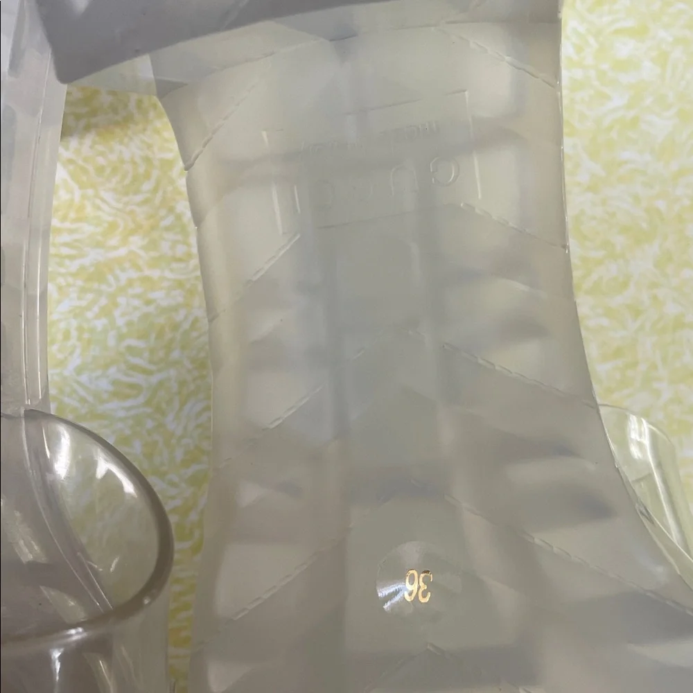 Gucci Women's Transparent Slide Sandals EU 36 ( US 6 ) - Picture 6 of 6